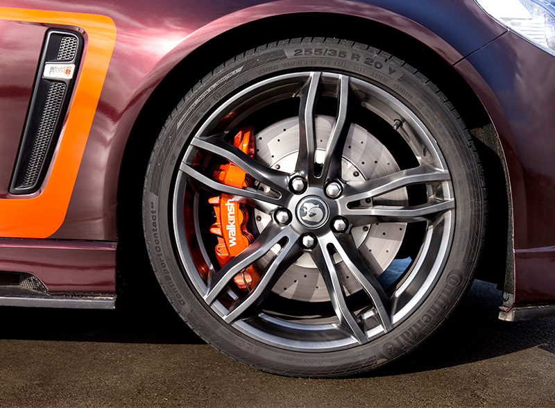 Walkinshaw Performance W557